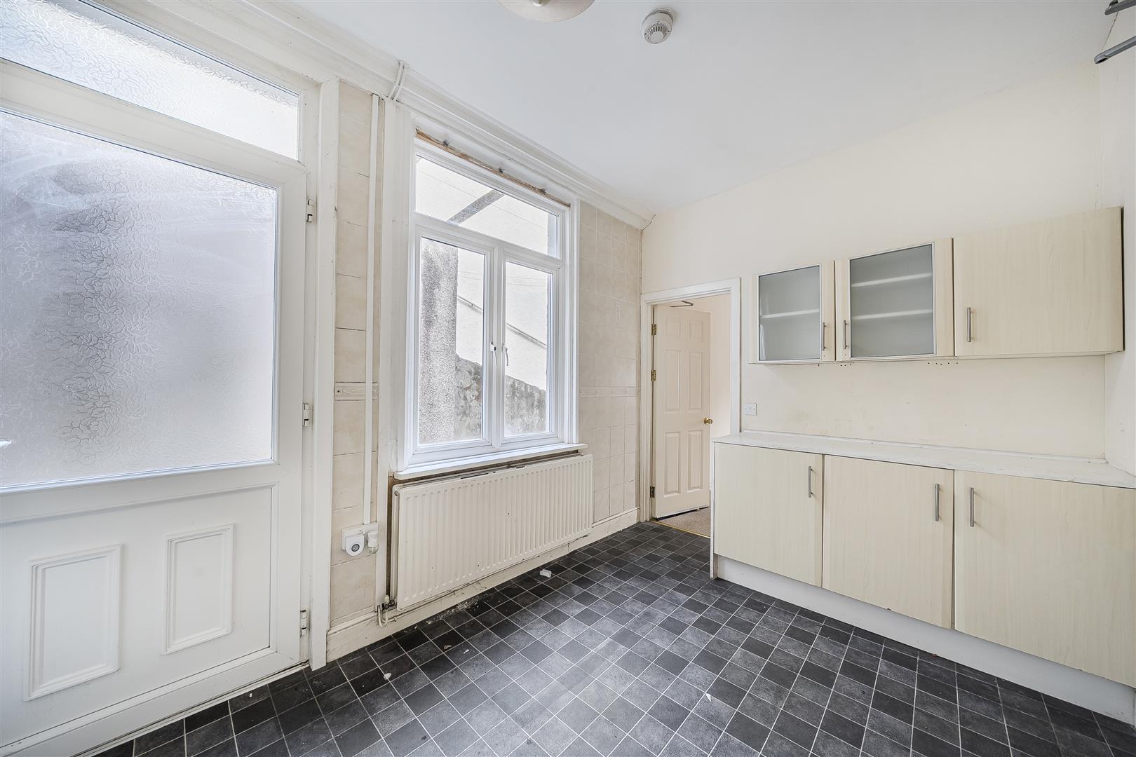 Glanmor Road, Uplands, Swansea, SA2 0PT